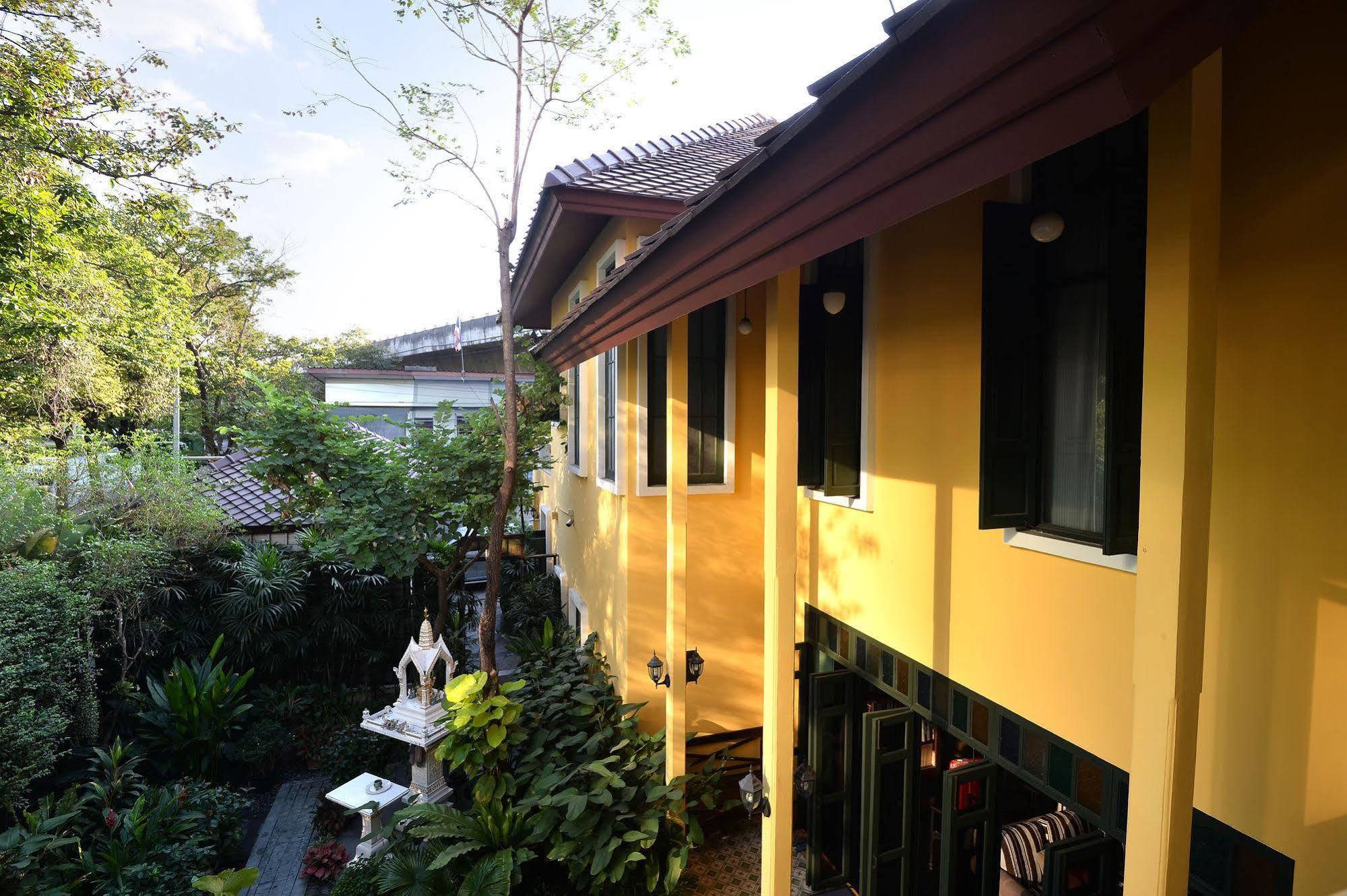 Baan Pra Nond Bed & Breakfast Bangkok Extérieur photo