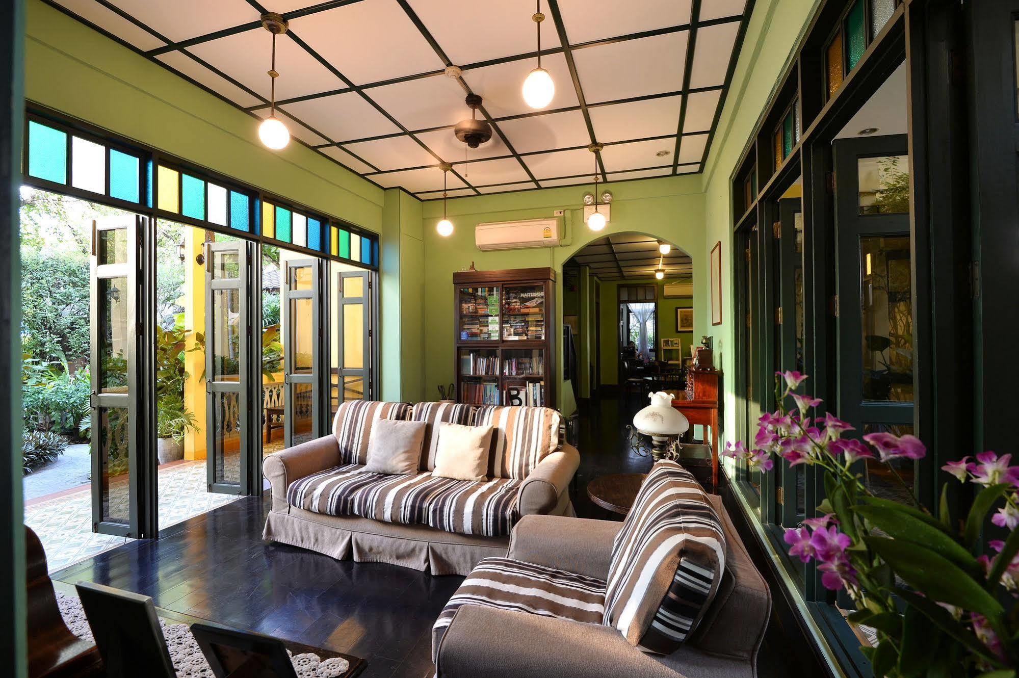 Baan Pra Nond Bed & Breakfast Bangkok Extérieur photo