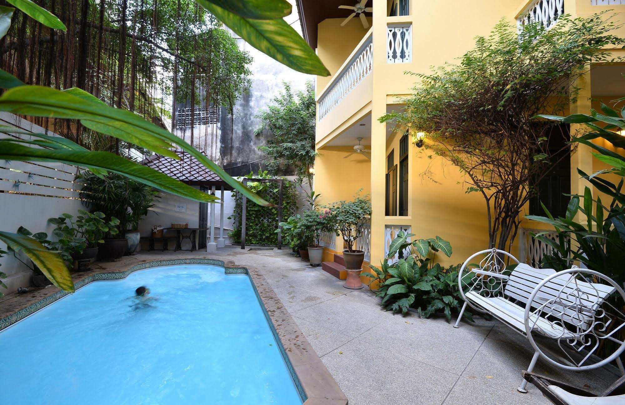 Baan Pra Nond Bed & Breakfast Bangkok Extérieur photo